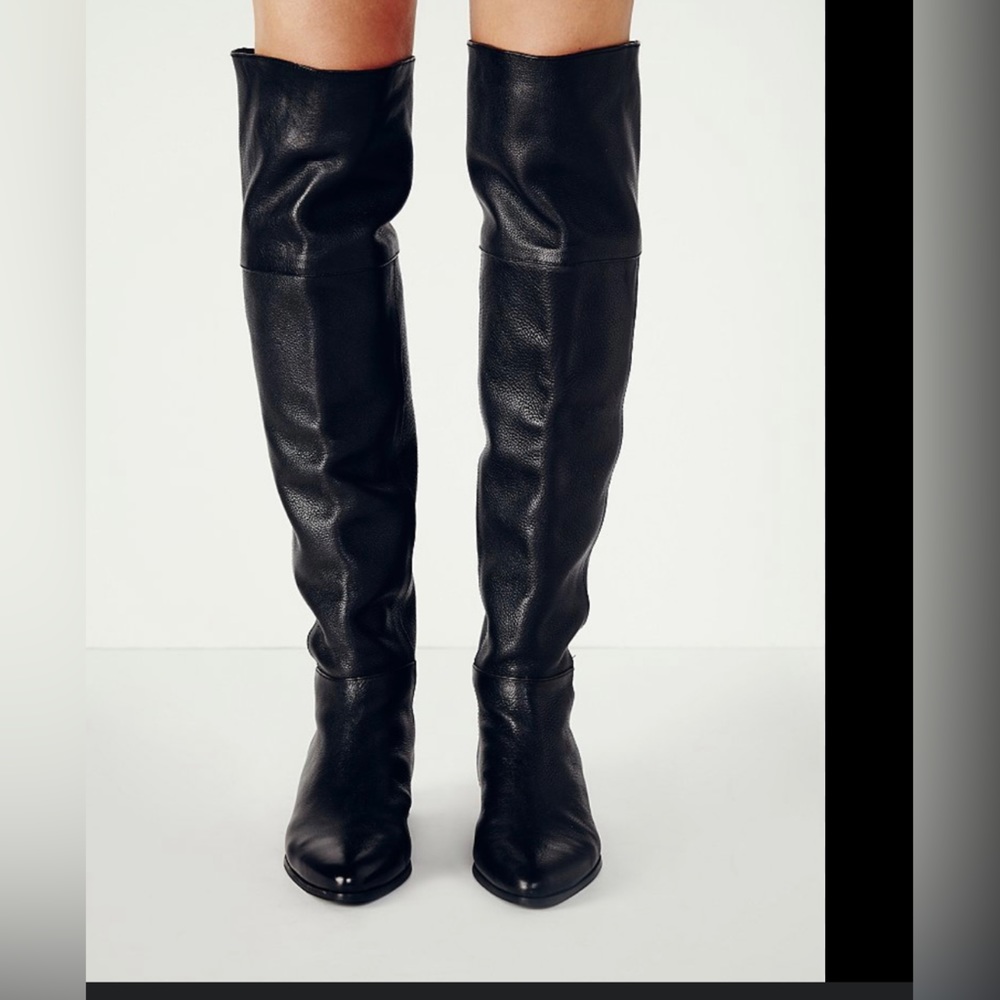Free People Seychelles size 6.5